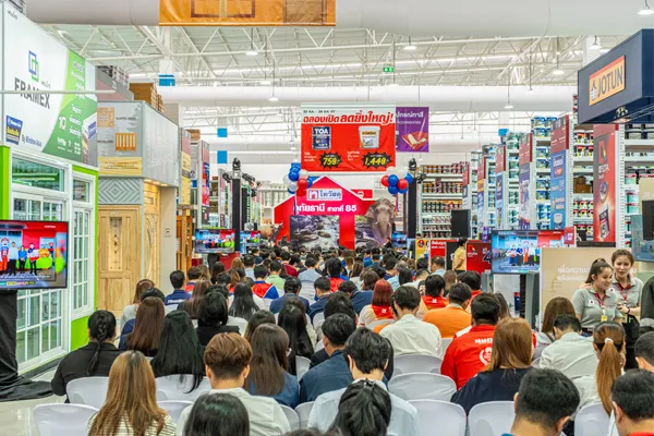 งานฉลองเปิด สาขาใหม่ ไทวัสดุ ที่จังหวัดอุทัยธานี